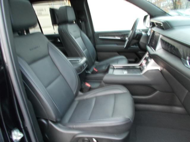 2023 GMC Yukon Vehicle Photo in LOWELL, MA 01852-4336