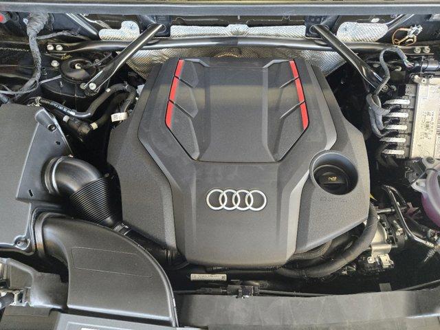 2025 Audi SQ5 Vehicle Photo in HOUSTON, TX 77090