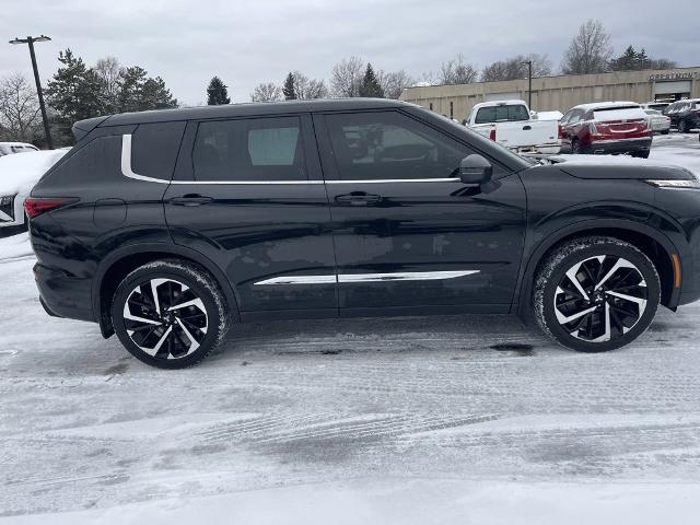 2022 Mitsubishi Outlander Vehicle Photo in BEACHWOOD, OH 44122-4298