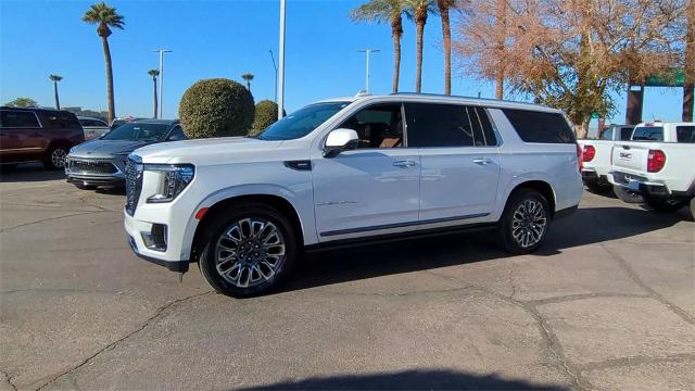 2023 GMC Yukon XL Vehicle Photo in GOODYEAR, AZ 85338-1310