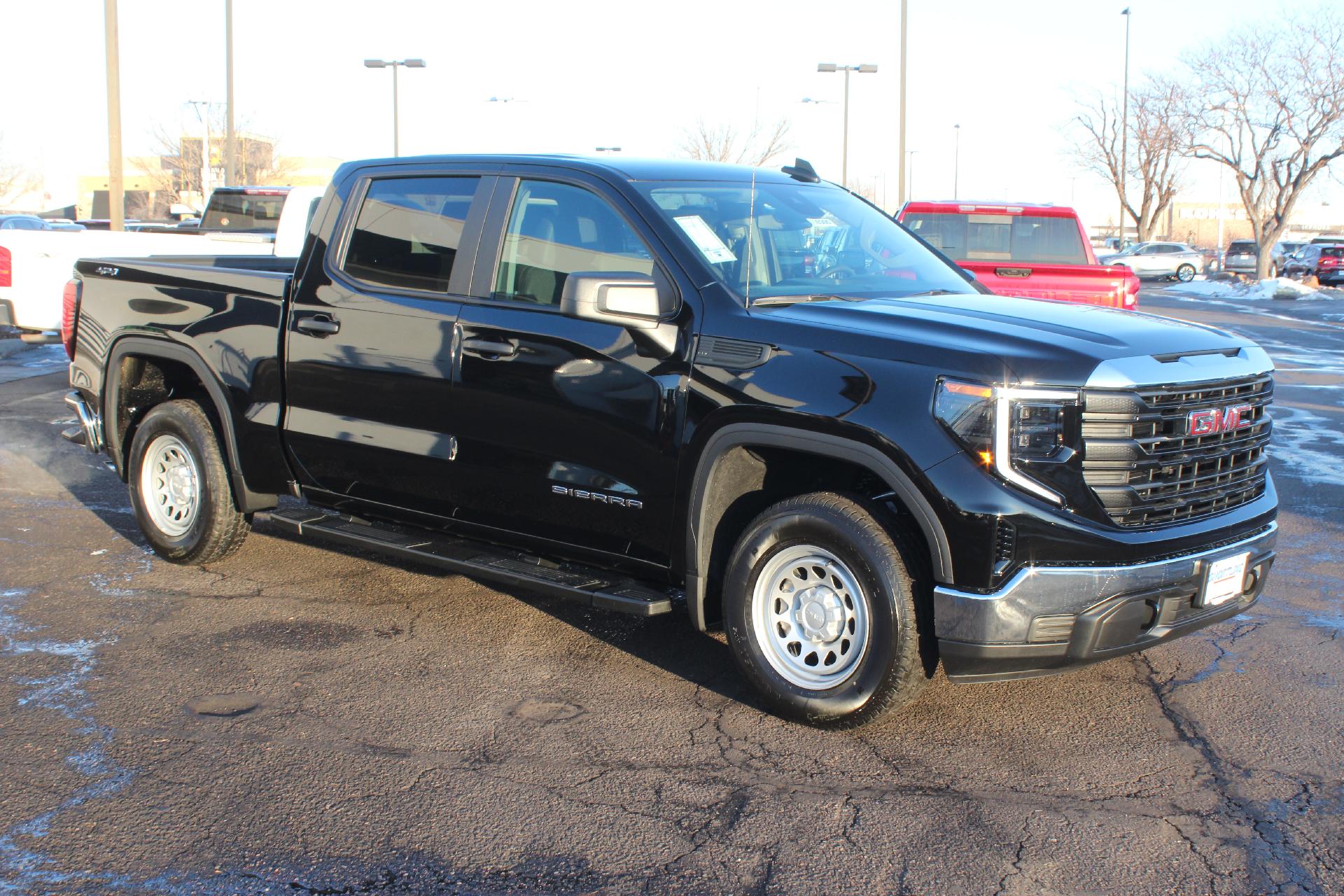 2025 GMC Sierra 1500 Vehicle Photo in AURORA, CO 80012-4011