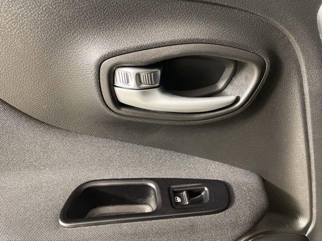 2021 Jeep Renegade Vehicle Photo in PHOENIX, AZ 85014-3381