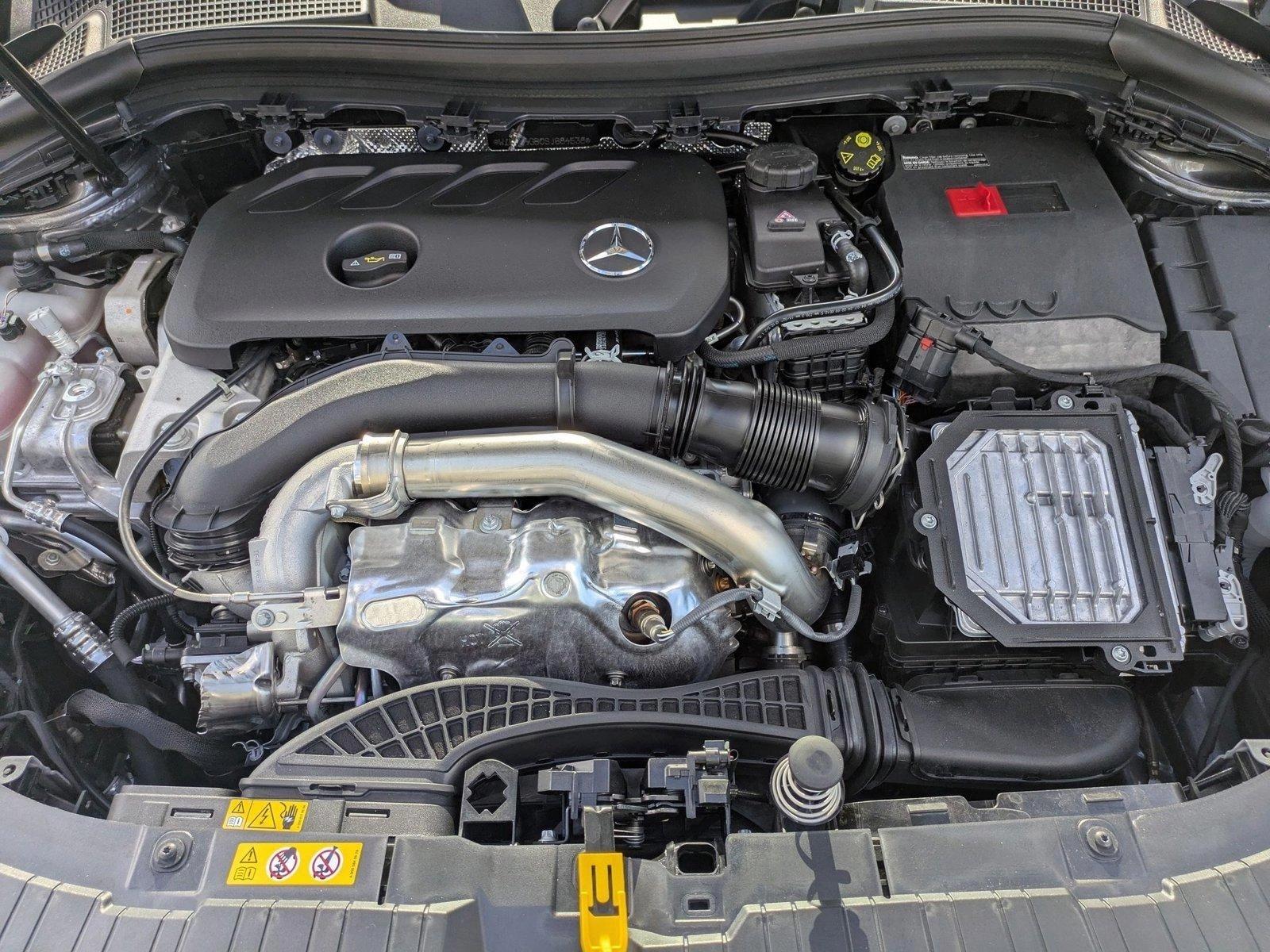 2025 Mercedes-Benz GLA Vehicle Photo in Sarasota, FL 34231