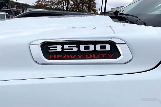 2024 Ram 3500 Vehicle Photo in Kansas City, MO 64114