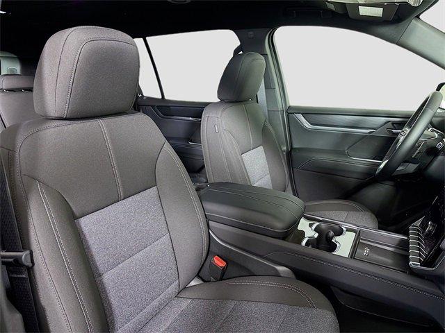 2025 GMC Acadia Vehicle Photo in PUYALLUP, WA 98371-4149