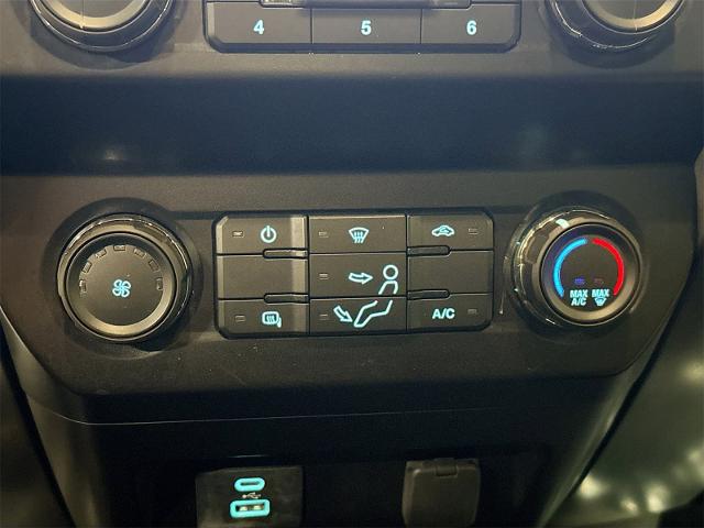 2022 Ford Super Duty F-350 SRW Vehicle Photo in EVERETT, WA 98203-5662