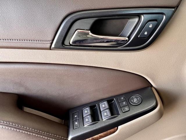 2019 Chevrolet Tahoe Vehicle Photo in EFFINGHAM, IL 62401-2832