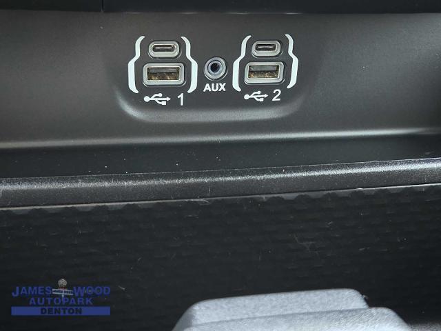 2021 Ram 1500 Vehicle Photo in DENTON, TX 76210-9321