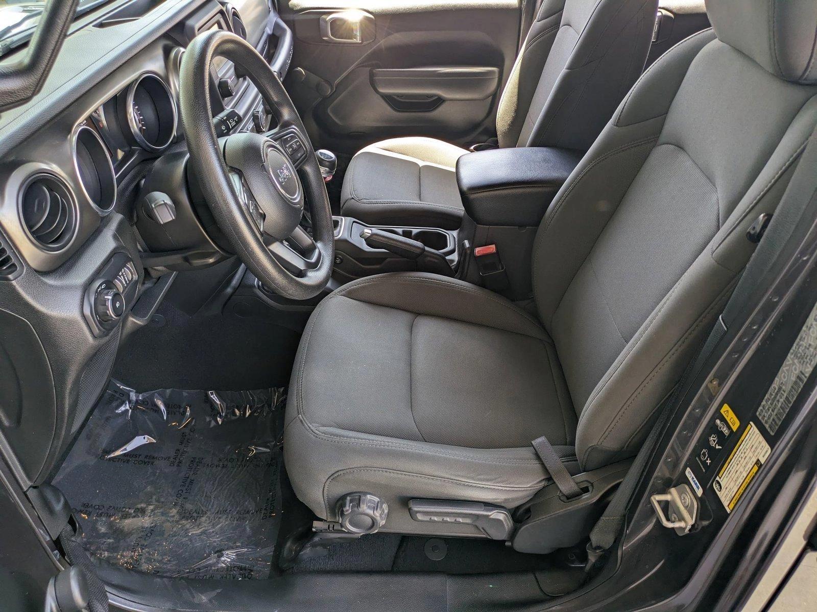 2021 Jeep Wrangler Vehicle Photo in St. Petersburg, FL 33713