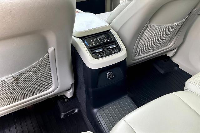 2017 Volvo XC90 Vehicle Photo in Houston, TX 77007