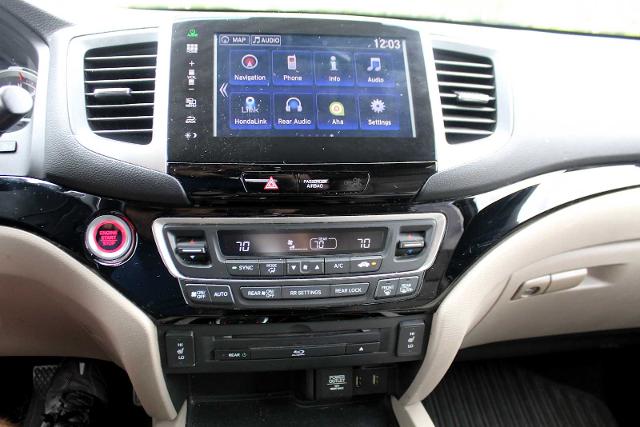 2016 Honda Pilot Vehicle Photo in HOUSTON, TX 77090