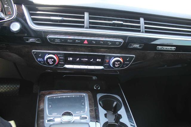 2019 Audi Q7 Vehicle Photo in HOUSTON, TX 77090