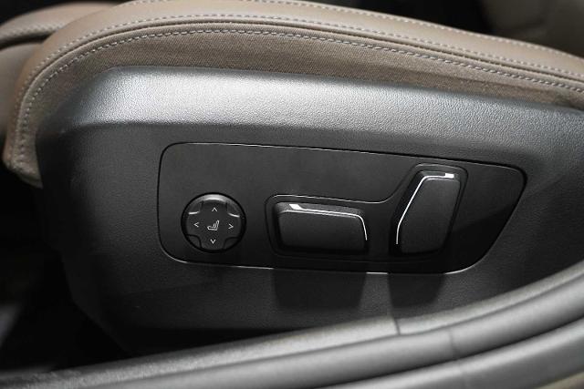 2024 BMW 530i xDrive Vehicle Photo in GRAPEVINE, TX 76051
