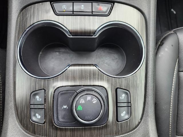 2023 GMC Acadia Vehicle Photo in GREEN BAY, WI 54304-5303