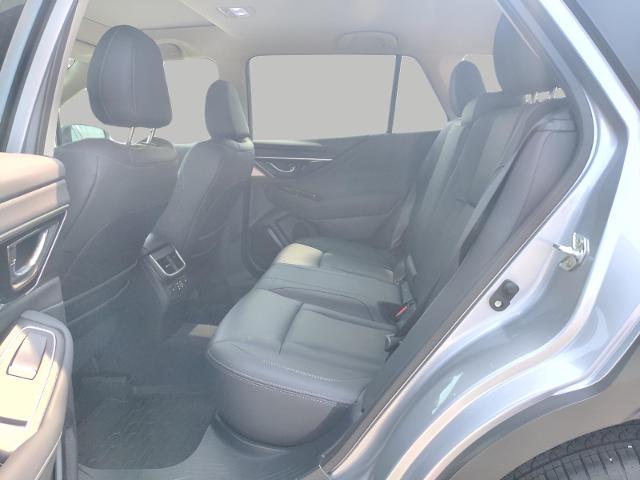 2025 Subaru Outback Vehicle Photo in Green Bay, WI 54304