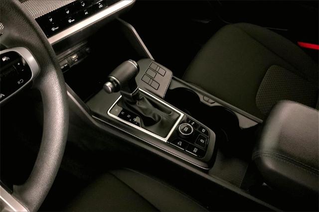 2023 Kia Sportage Vehicle Photo in Lees Summit, MO 64086