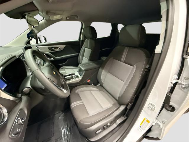 2025 Chevrolet Blazer Vehicle Photo in EVERETT, WA 98203-5662