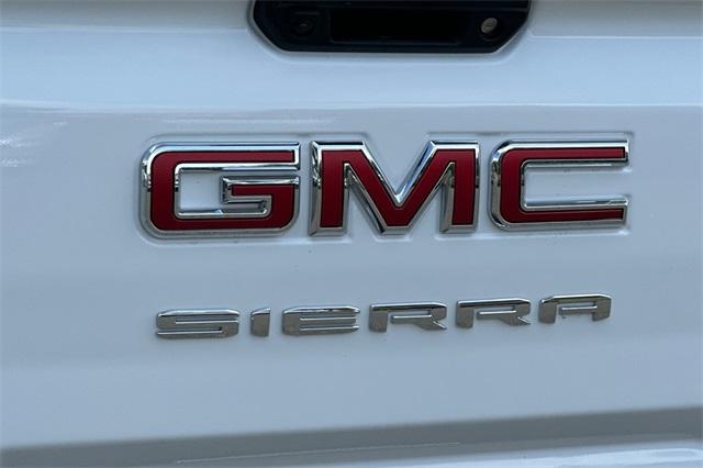 2024 GMC Sierra 2500 HD Vehicle Photo in ELK GROVE, CA 95757-8703