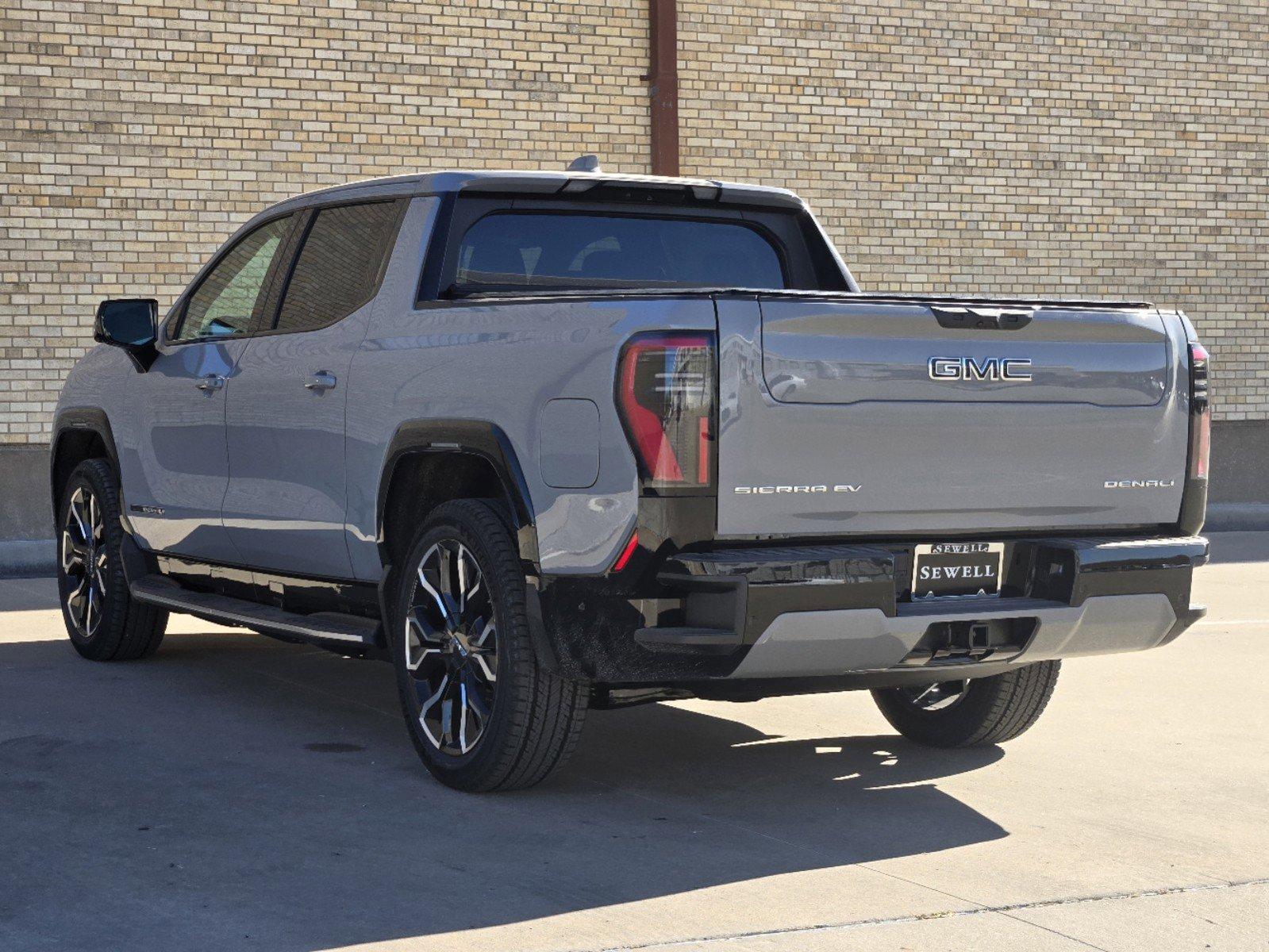 2024 GMC Sierra EV Vehicle Photo in DALLAS, TX 75209-3016