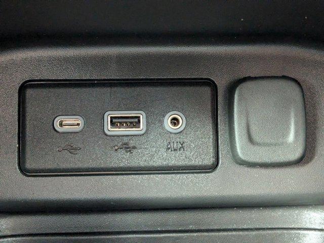 2022 Chevrolet Equinox Vehicle Photo in BRUNSWICK, GA 31525-1881