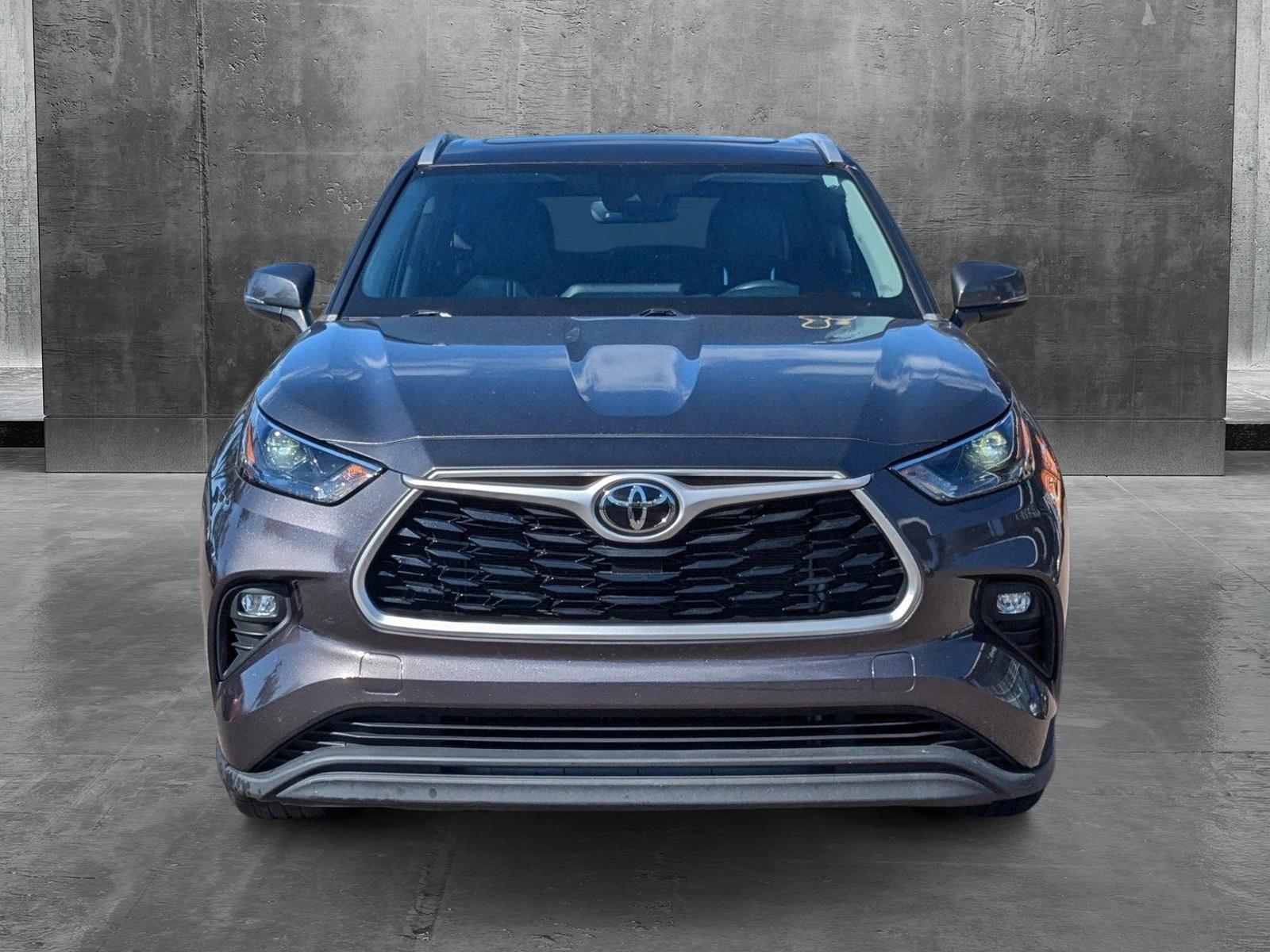 2022 Toyota Highlander Vehicle Photo in Wesley Chapel, FL 33544