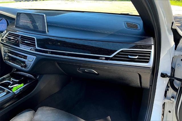 2018 BMW 740e xDrive iPerformance Vehicle Photo in Tulsa, OK 74145