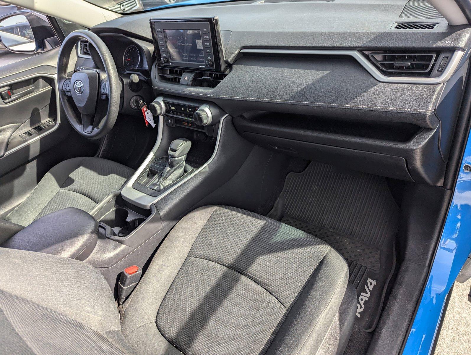 2021 Toyota RAV4 Vehicle Photo in Ft. Myers, FL 33907