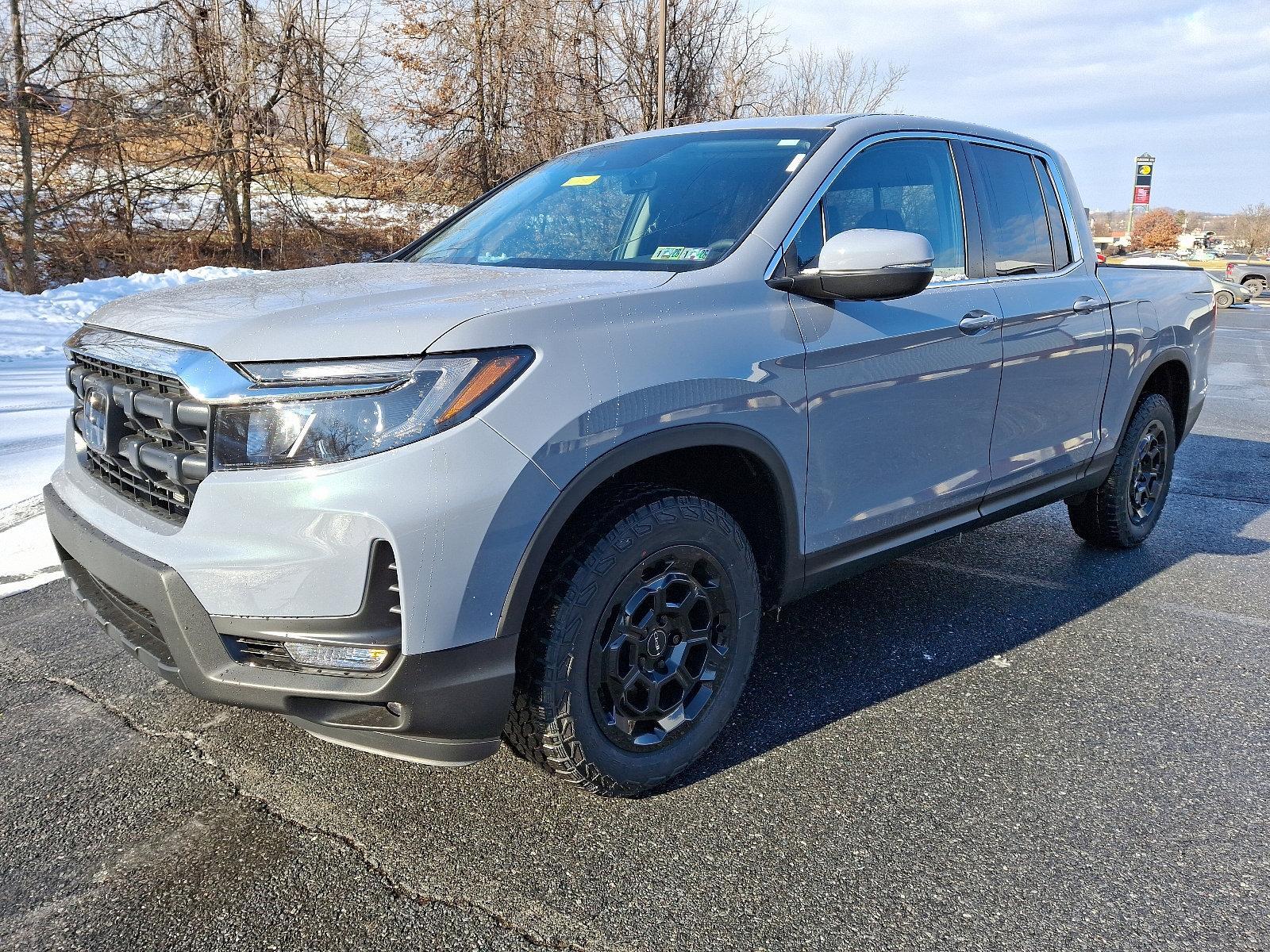 2025 Honda Ridgeline Vehicle Photo in Harrisburg, PA 17111