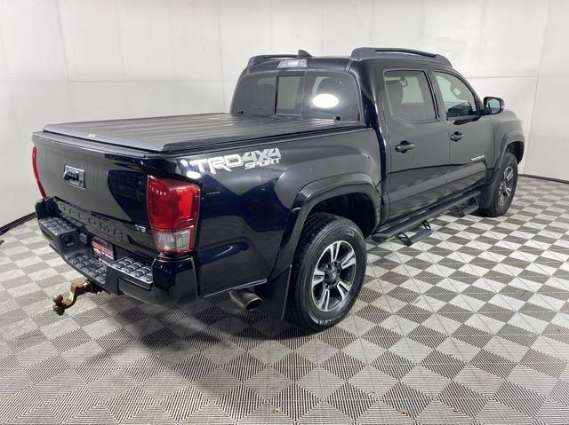 2017 Toyota Tacoma Vehicle Photo in MEDINA, OH 44256-9001