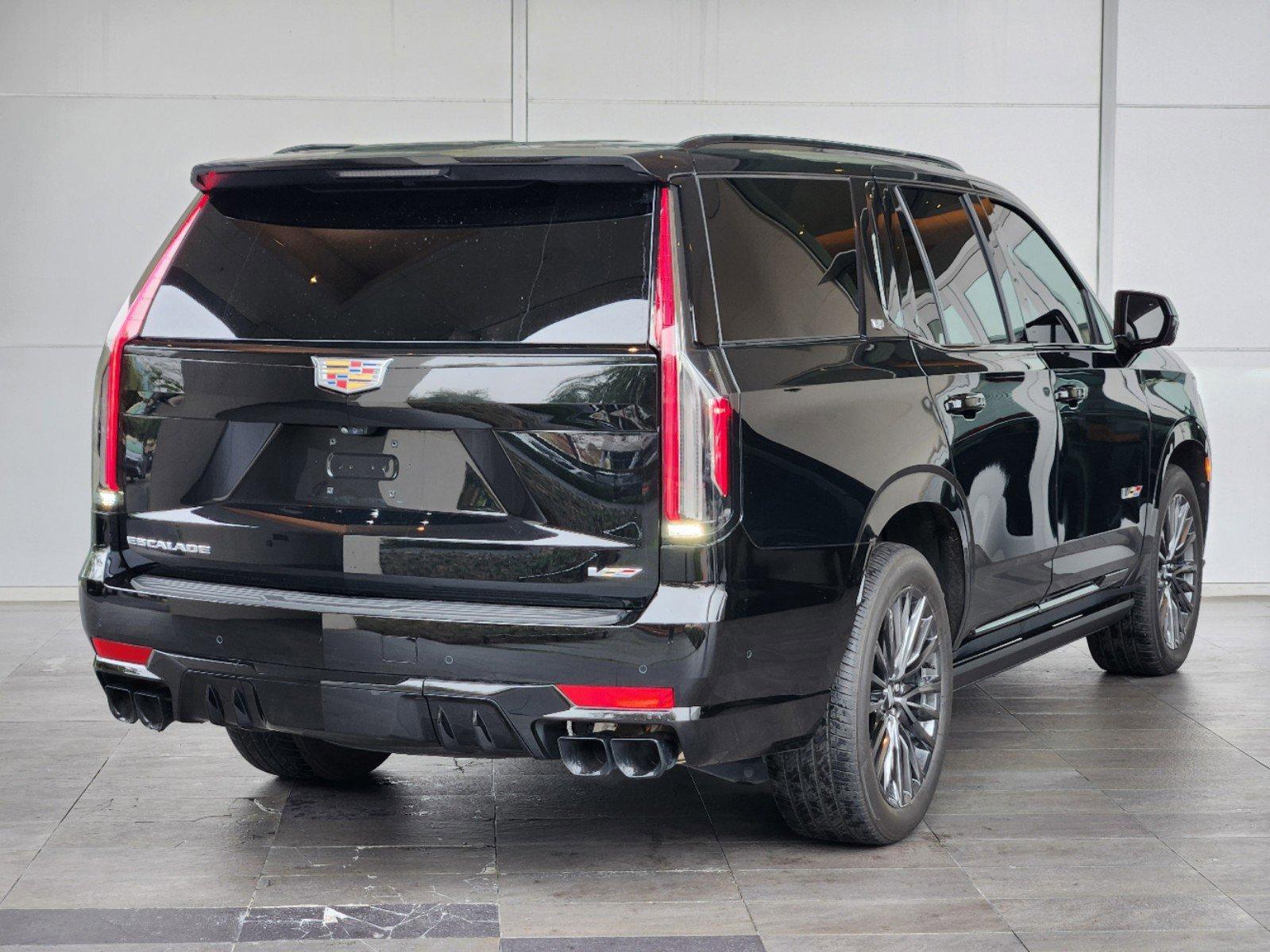 2024 Cadillac Escalade Vehicle Photo in HOUSTON, TX 77079-1502