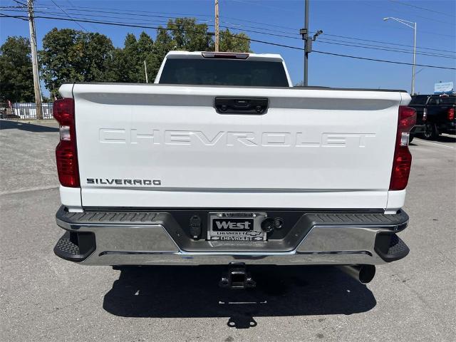 2024 Chevrolet Silverado 2500 HD Vehicle Photo in ALCOA, TN 37701-3235