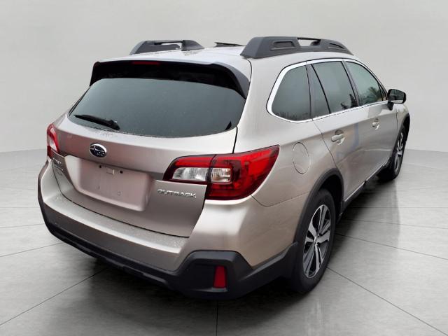 2018 Subaru Outback Vehicle Photo in Oshkosh, WI 54904