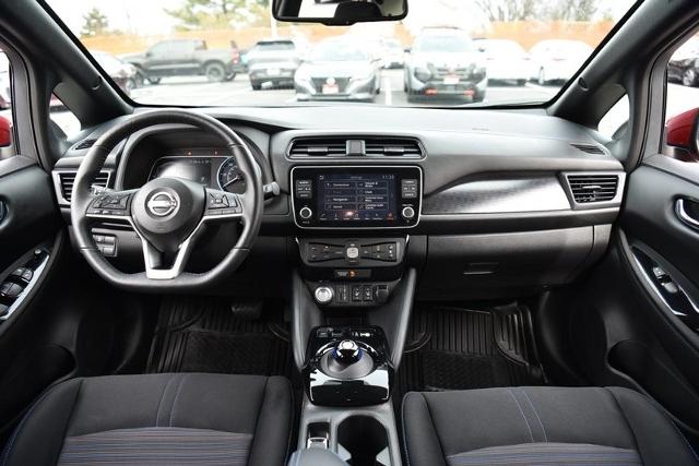 2024 Nissan LEAF Vehicle Photo in Ballwin, MO 63011