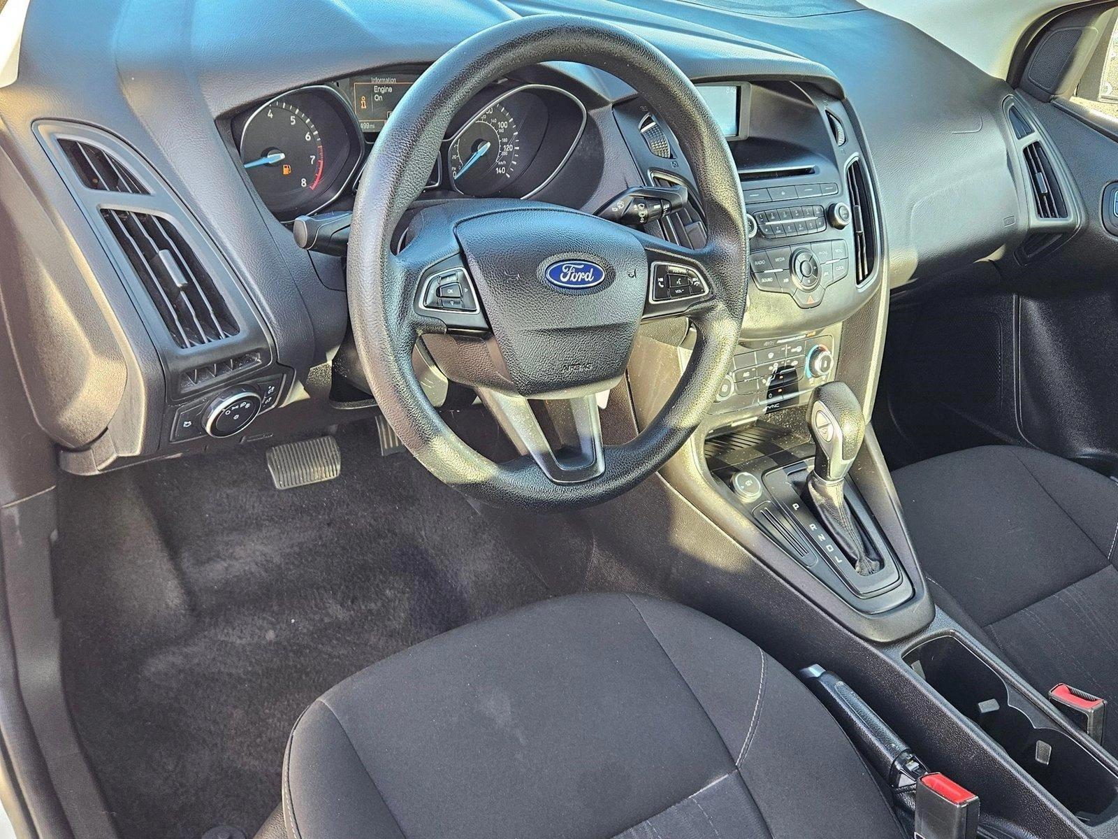 2017 Ford Focus Vehicle Photo in PEORIA, AZ 85382-3715