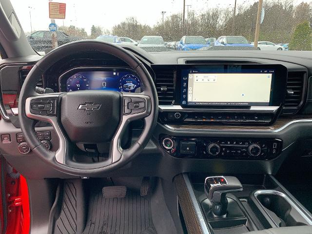 2022 Chevrolet Silverado 1500 Vehicle Photo in MOON TOWNSHIP, PA 15108-2571