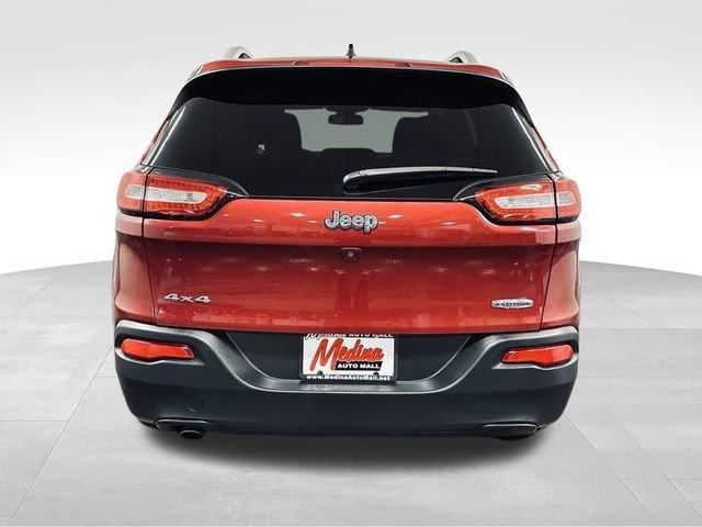 2017 Jeep Cherokee Vehicle Photo in MEDINA, OH 44256-9631