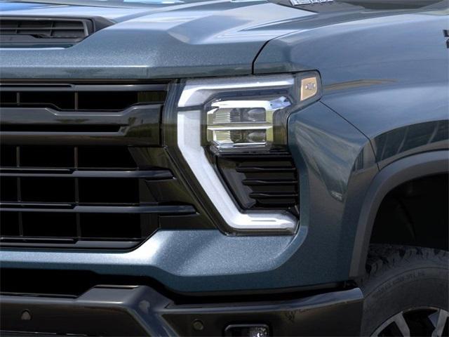 2025 Chevrolet Silverado 2500 HD Vehicle Photo in ENGLEWOOD, CO 80113-6708