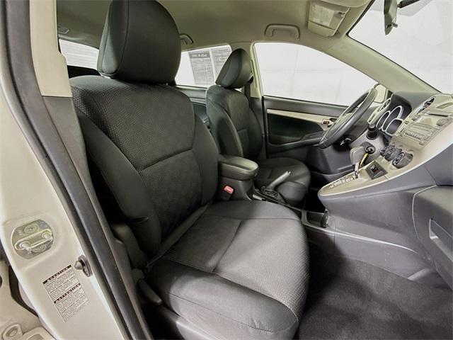 2009 Toyota Matrix Vehicle Photo in Everett, WA 98204