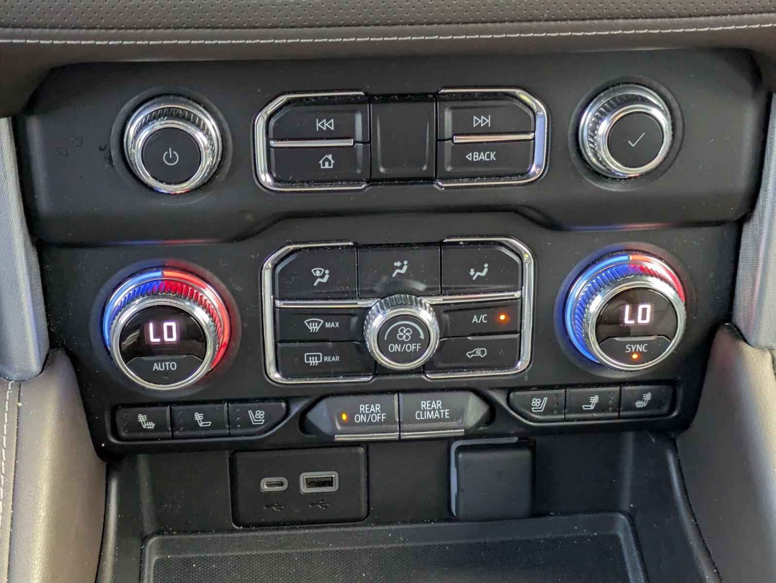 2021 GMC Yukon XL Vehicle Photo in WEST PALM BEACH, FL 33407-3296