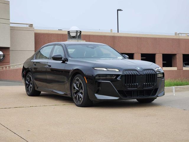 2023 BMW 760i xDrive Vehicle Photo in PLANO, TX 75024