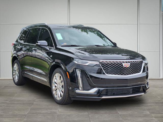 2025 Cadillac XT6 Vehicle Photo in HOUSTON, TX 77079