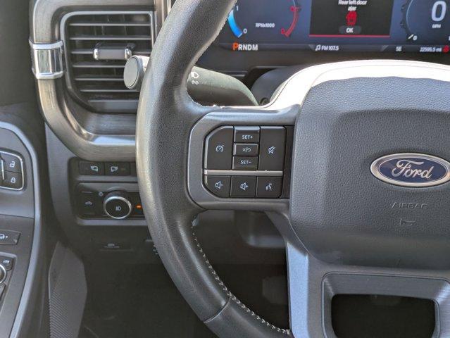 2024 Ford Super Duty F-250 SRW Vehicle Photo in SELMA, TX 78154-1459