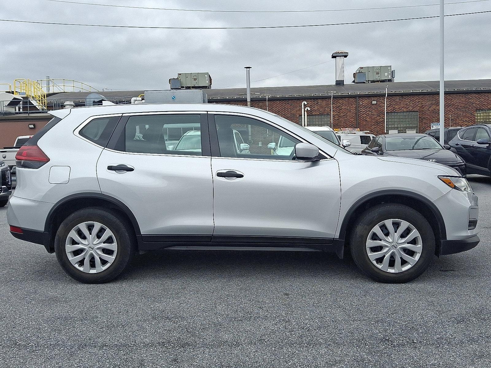 2018 Nissan Rogue Vehicle Photo in Harrisburg, PA 17111