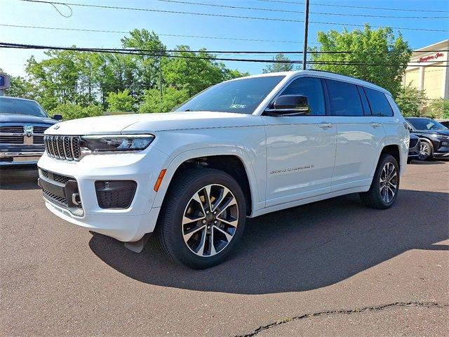 2021 Jeep Grand Cherokee L Vehicle Photo in Willow Grove, PA 19090