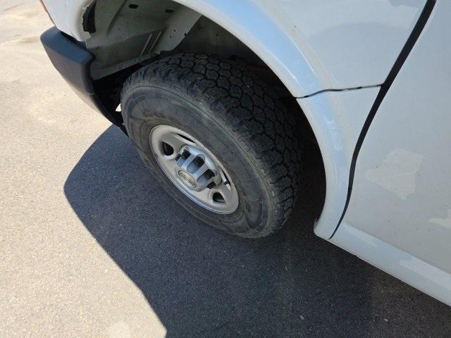 2021 Chevrolet Express Cargo Van Vehicle Photo in ENGLEWOOD, CO 80113-6708