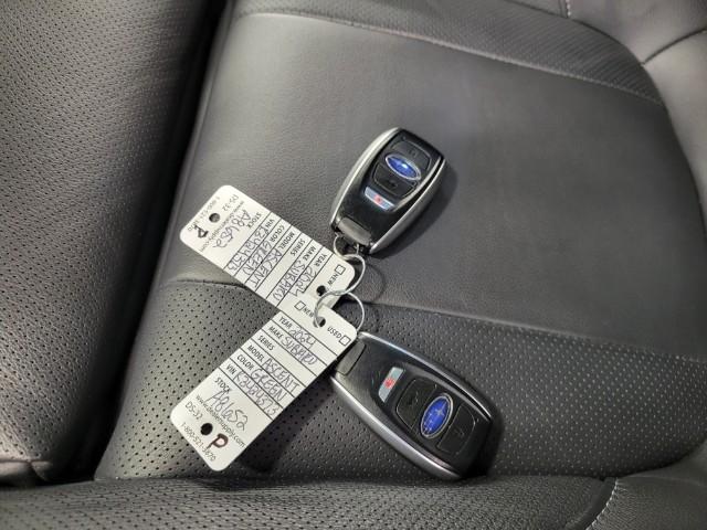 2024 Subaru Ascent Vehicle Photo in Green Bay, WI 54304