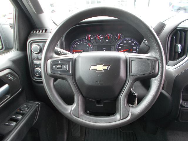 2021 Chevrolet Silverado 1500 Vehicle Photo in LOWELL, MA 01852-4336