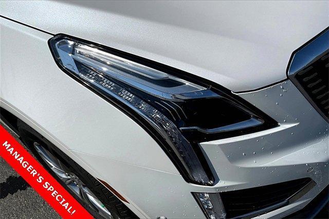 2021 Cadillac XT5 Vehicle Photo in TOPEKA, KS 66609-0000