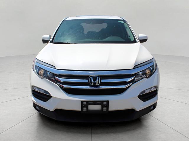 2018 Honda Pilot Vehicle Photo in Green Bay, WI 54304