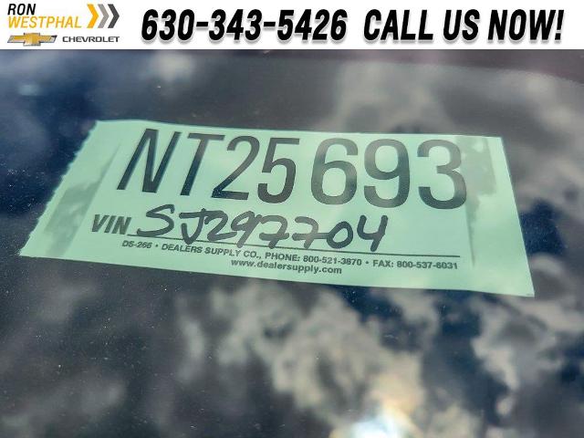 2025 Chevrolet Traverse Vehicle Photo in AURORA, IL 60503-9326